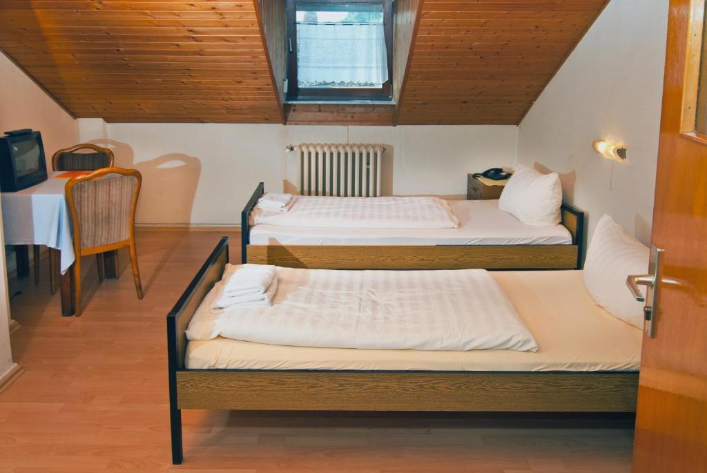 Hotel Kugel Trier Zimmer foto